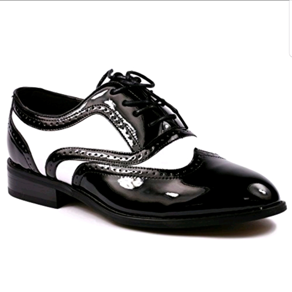 Tuxedo shoes   patent pu shine ,new blk wht shoes